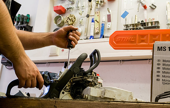 Dienstleistungen Bau- und Werkzeugtechnik Handelshof Cottbus - Partner für Technik Service und Reparatur für Werkzeuge und Maschinen Cottbus